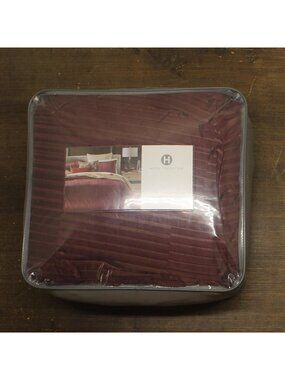 Hotel Collection Metallic Strie 3-Piece Comforter Set Bordeaux Red Full / Queen
